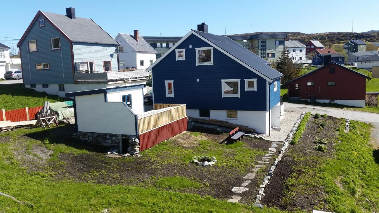 Appartement Blue House I At The End Of The World à Mehamn Extérieur photo